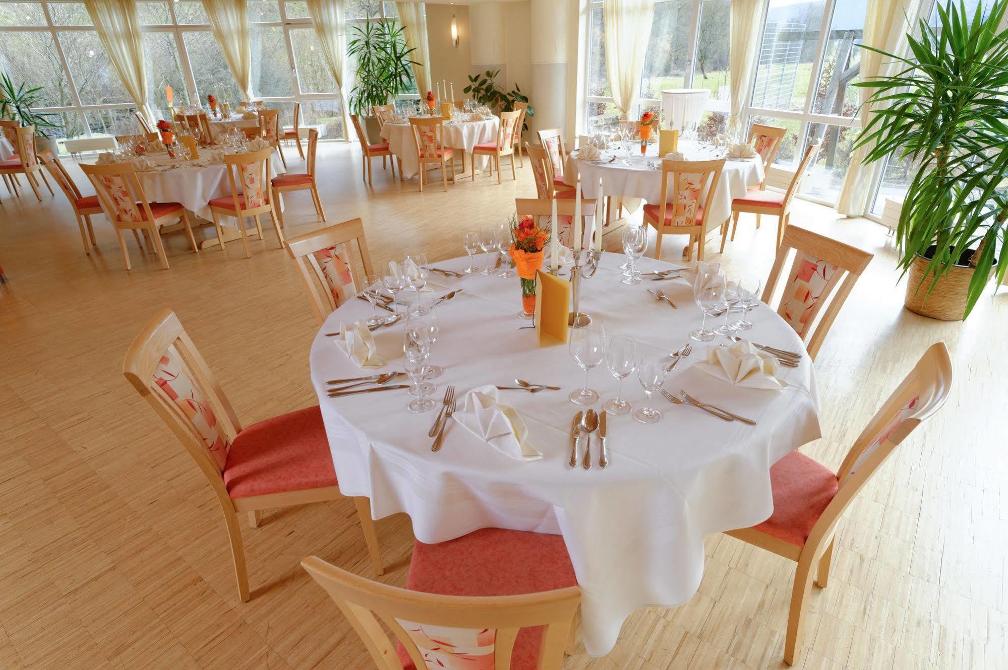Hotel Restaurant Talblick 바트디트젠바흐 외부 사진